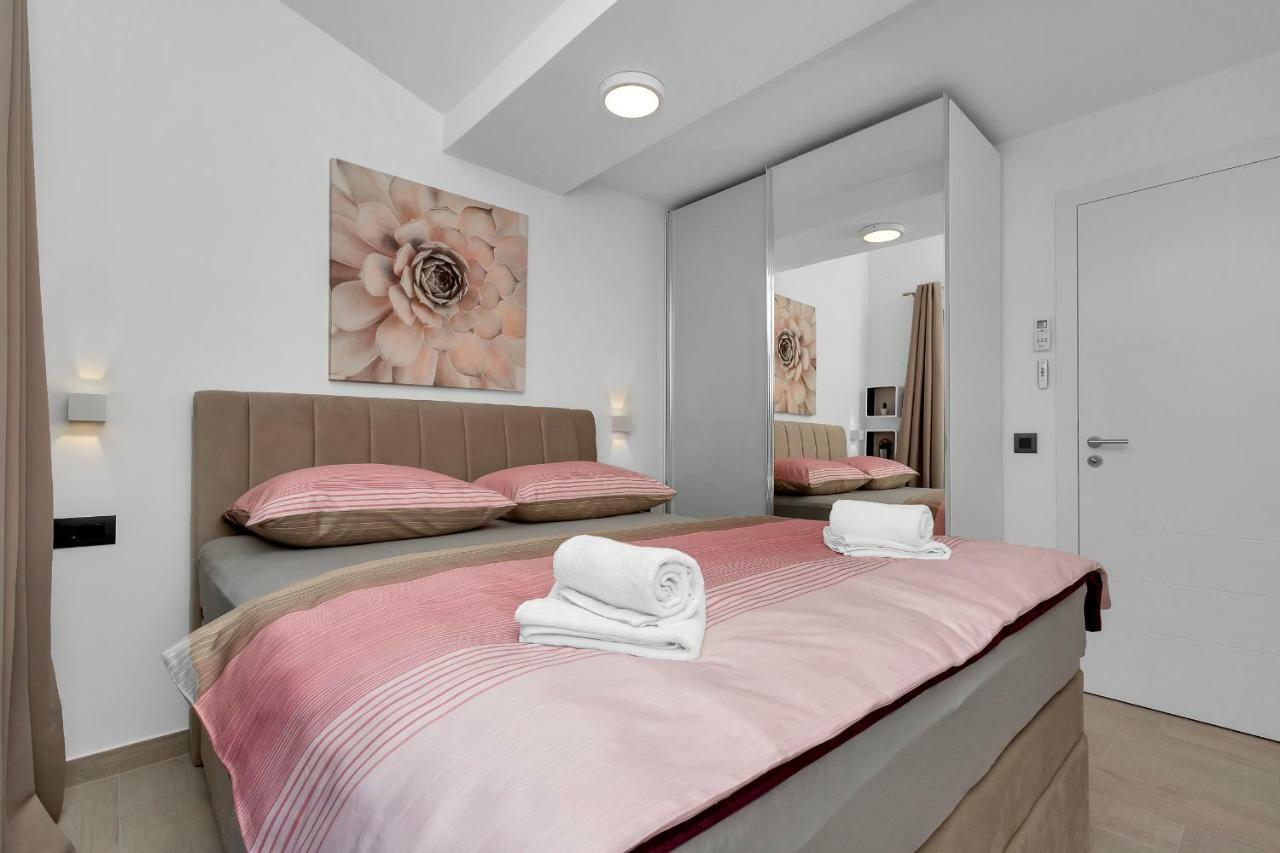 Lulani Makarska Pool Apartment Zewnętrze zdjęcie