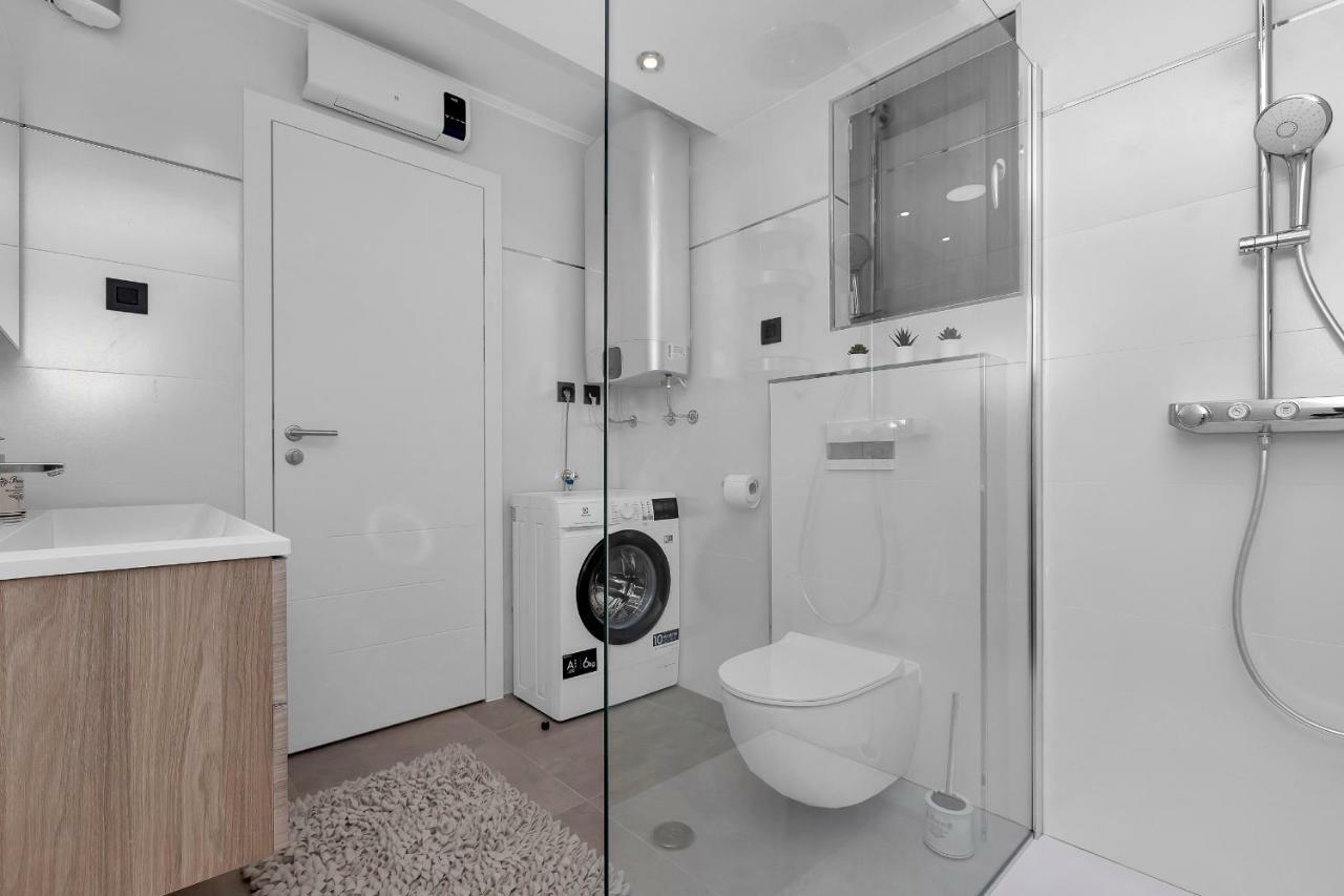 Lulani Makarska Pool Apartment Zewnętrze zdjęcie